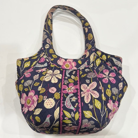 Vera Bradley Quilted Floral Bird Shoulder Bag with Magnetic closure - Picture 1 of 3
